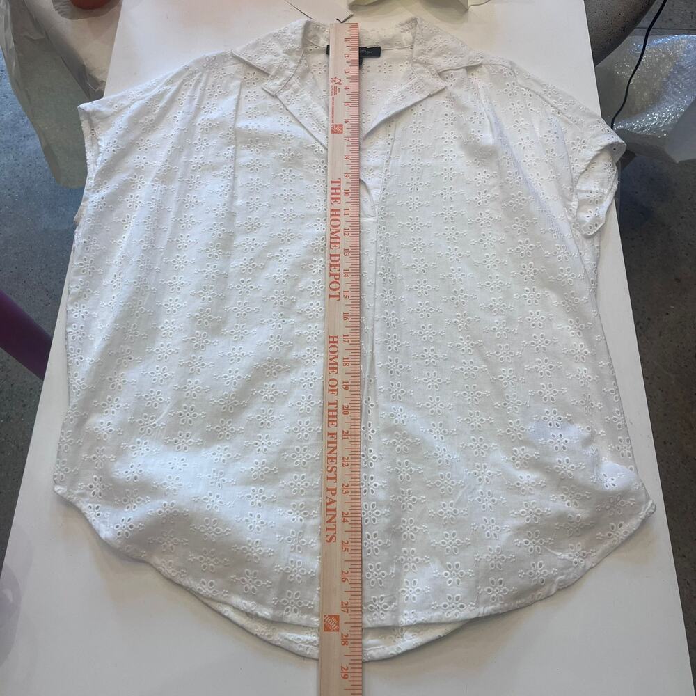 French Connection Summer White Eyelet Short Sleeved Oversized Tunic Top Sz 2 NWT - Picture 9 of 13